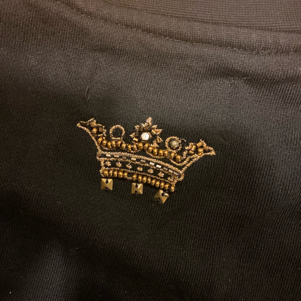 Sweater - Picture 4 of 5